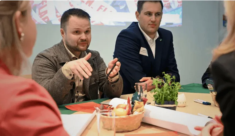 Stellvertretender Bundesvorsitzende Christian Leu im Gespräch