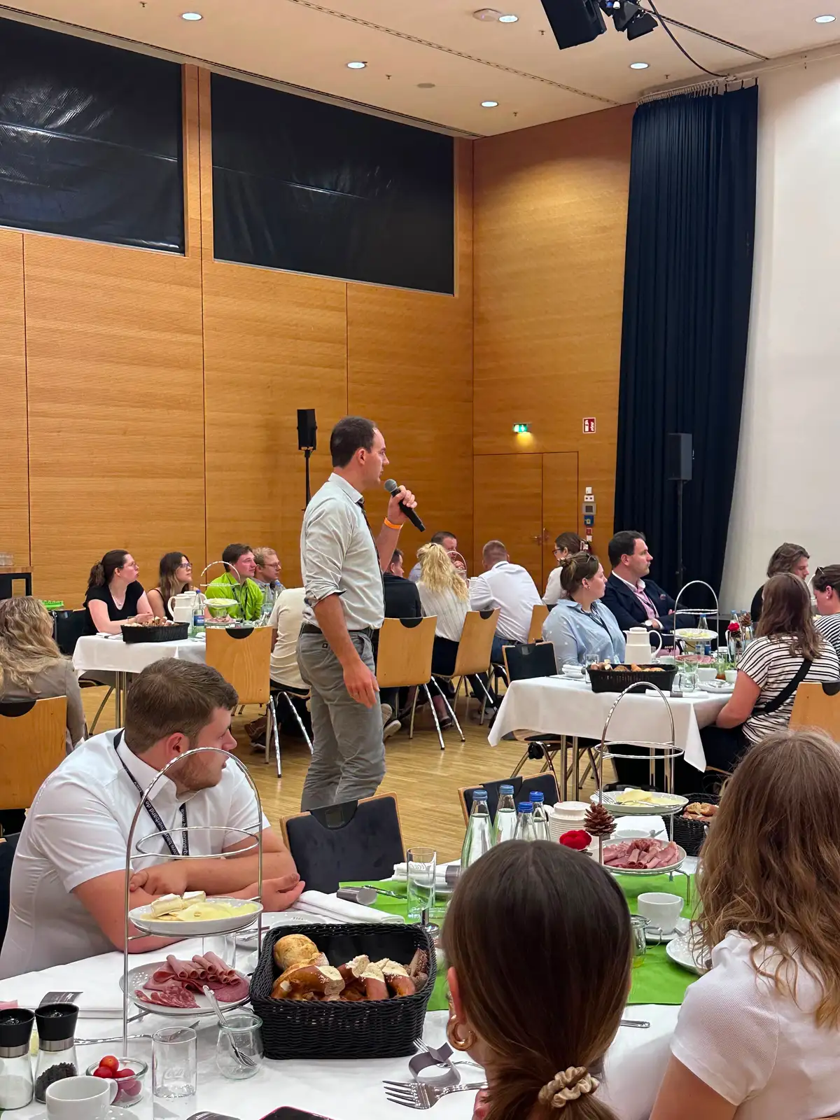 kein Bildtext verfügbar