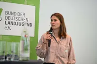 Moderation von Henrike Schirmacher