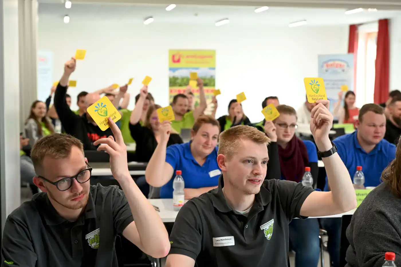 Teilhabe, demokratische Abstimmung junger Menschen