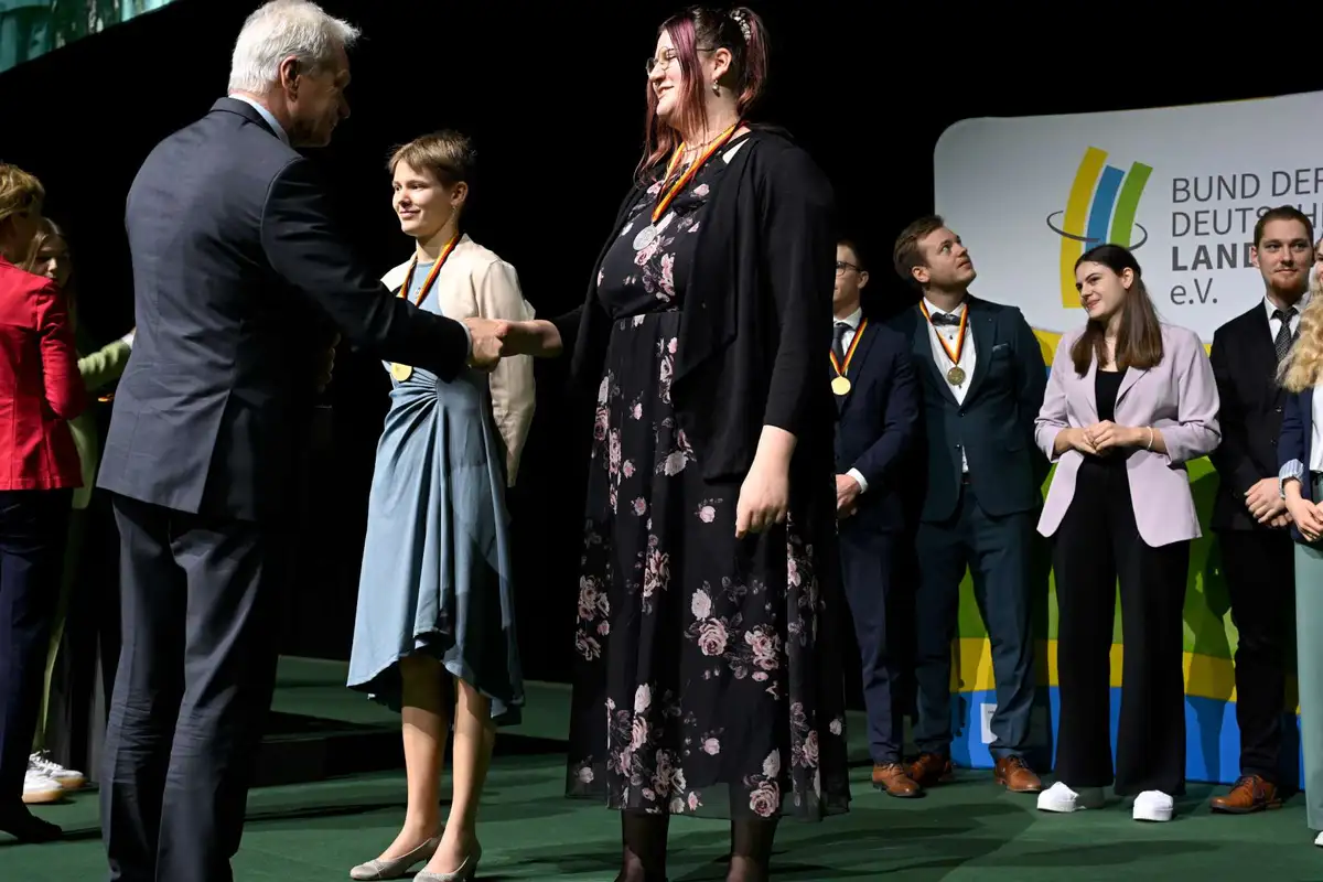 kein Bildtext verfügbar