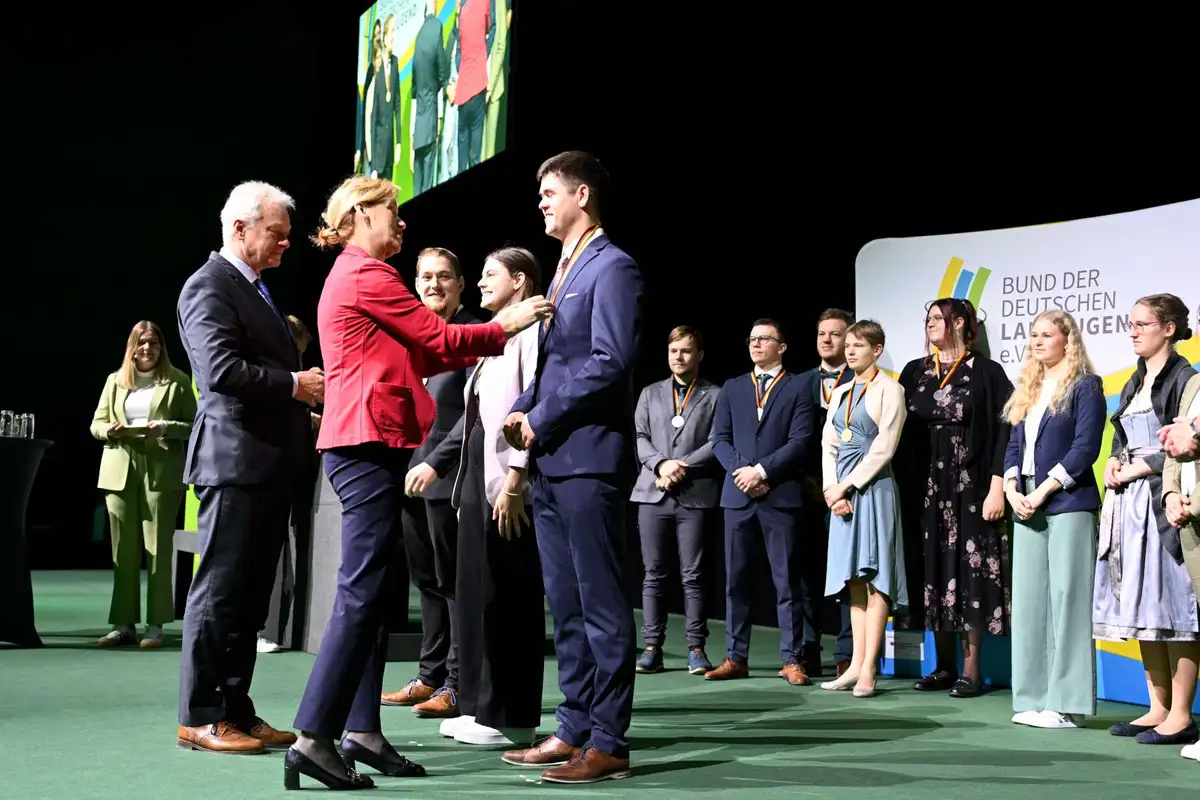 kein Bildtext verfügbar