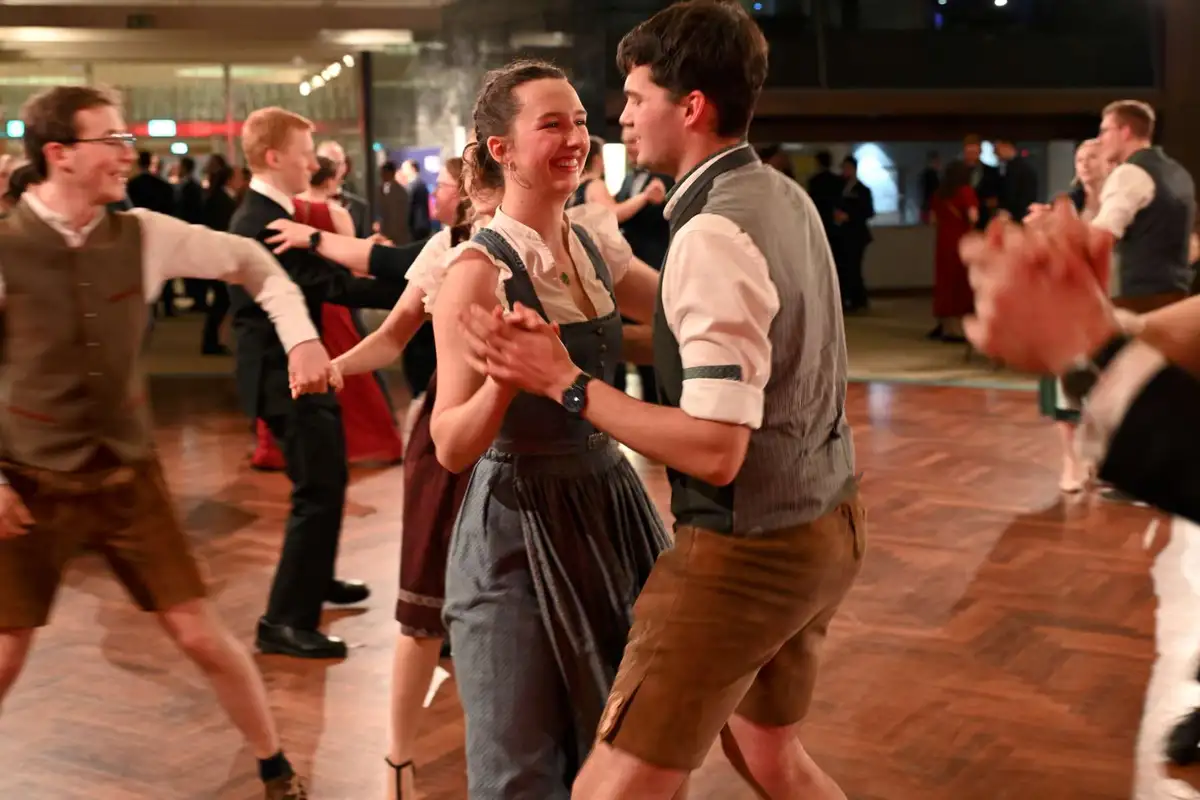 kein Bildtext verfügbar