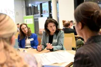 Staatssekretärin Martina Englhardt-Kopf im Gespräch